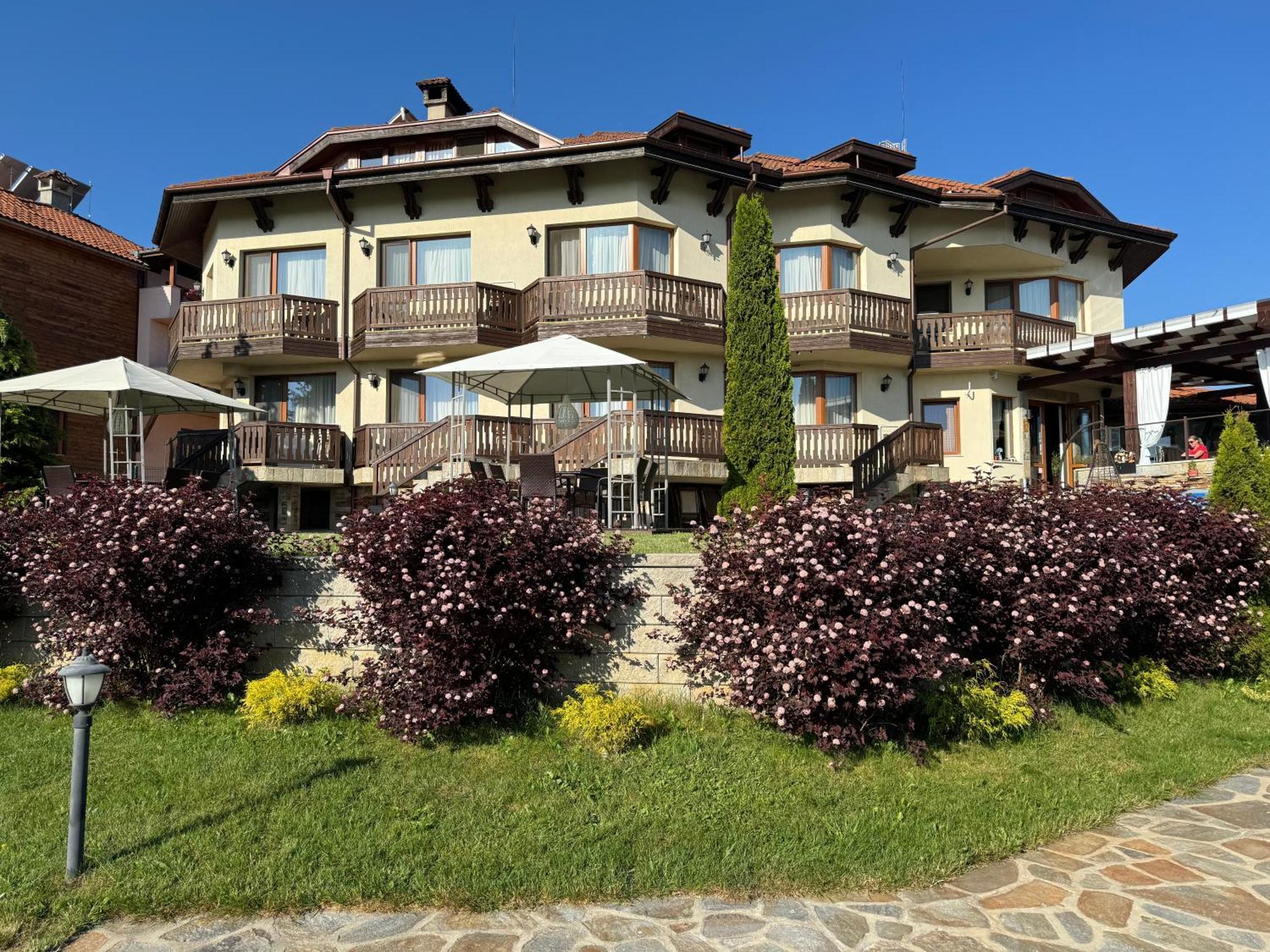 Family Hotel Eterno Tsigov Chark Dış mekan fotoğraf